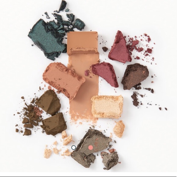 Autobalm Pic Perf Shadows on the go Pallette - Picture 2 of 2